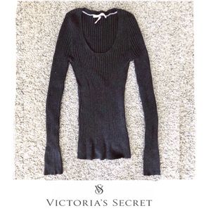 Victoria’s Secret Scoop Neck Top